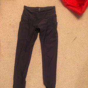 Never worn leggings!